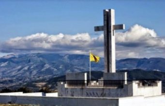 Η ΣΦΑΓΗ ΣΤΑ ΑΝΩ ΚΑΙ ΚΑΤΩ ΚΕΡΔΥΛΙΑ. Η ΠΡΩΤΗ ΟΜΑΔΙΚΗ ΕΚΤΕΛΕΣΗ ΕΛΛΗΝΩΝ ΑΠΟ ΤΟΥΣ ΝΑΖΙ